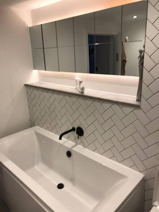 布赖顿New Town House With *Free Allocated Parking*公寓 外观 照片